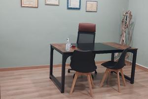 Stanza studio professionale