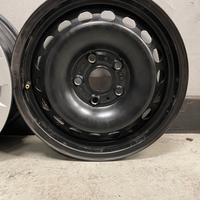 CERCHI USATI RAGGIO 15 POLLICI VOLKSWAGEN Golf 6