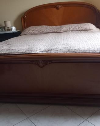 Letto matrimoniale