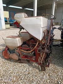 Seminatrice Pigoli 4 file da mais