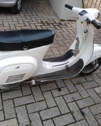 VESPA 50 SPECIAL CONSERVATA 