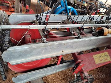 Ranghinatore a nastro