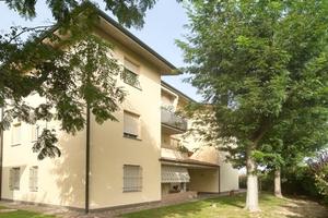3 LOCALI A MOLINELLA
