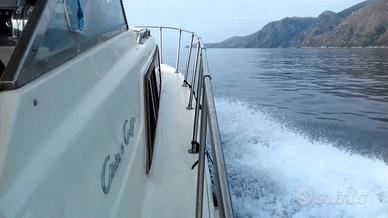 Chris Craft express cruiser 30' vtr anno 1980