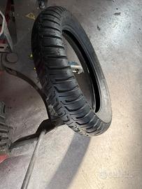 Gomma sh 125 posteriore  michelin