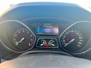 Ford Focus 1600 gpl