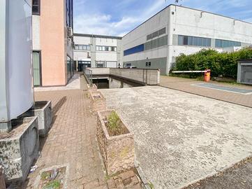 MAGAZZINO A SAN GIULIANO MILANESE
