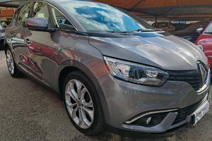 Renault Scenic Scénic dCi 8V 110 CV