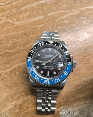 Seiko 5 sports GMT Batman 