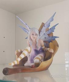 les alpes fata su foglia