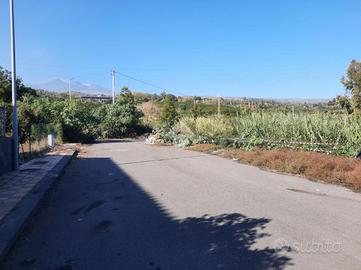 TER. RESIDENZIALE A GIARRE