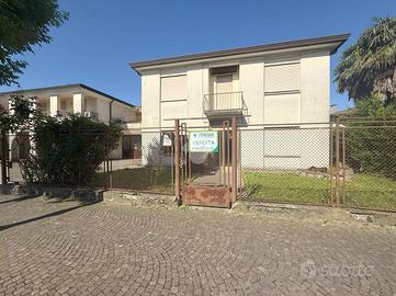 CASA INDIPENDENTE A SAN MARTINO DI LUPARI