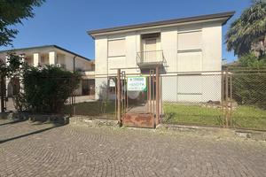 CASA INDIPENDENTE A SAN MARTINO DI LUPARI