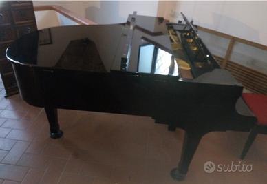 pianoforte mezza coda