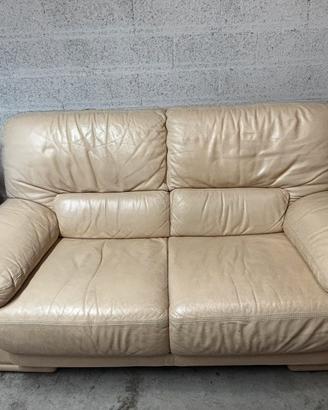 Divano 2 posti in pelle beige