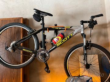 Bici da corsa SCOTT mountain Bike