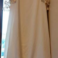 Abito da sposa in cadì di seta e pizzo