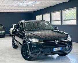 Volkswagen Touareg 3.0 V6 TDI SCR Black Style