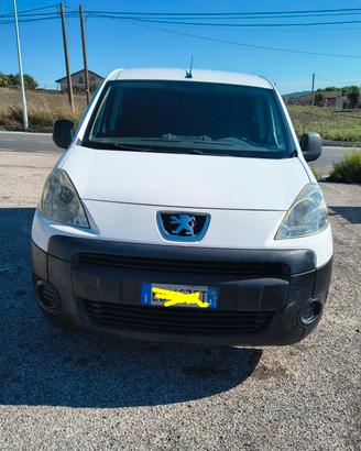 Furgone Peugeot partner 