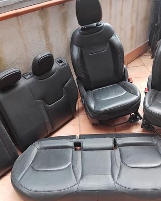 TAPPEZZERIA IN PELLE, JEEP RENEGADE, SEDILI 