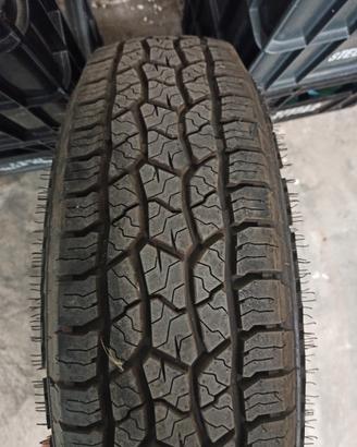 N.2 gomme nuove su cerchi in ferro DAIHATSU FEROZA