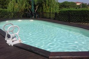 Terreno con Piscina e Roulotte