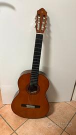 Chitarra classica Yamaha C40+accessori Yamaha