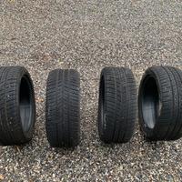 4 gomme invernali 225/45 R17 H