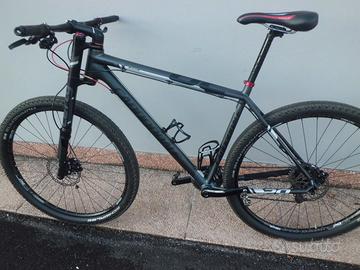 CANNONDALE F29 CARBON XL DA VETRINA
