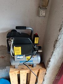 compressore 6 litri Hyundai pari a nuovo 