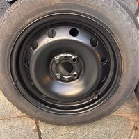Gomme invernali con cerchio