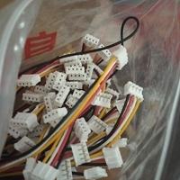 connettori 4 pin