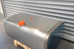 Serbatoio gasolio camion RENAULT gamma completa