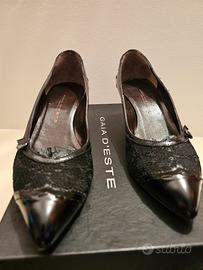 Scarpe lacca e pizzo