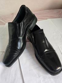 Mocassini uomo a punta quadrata