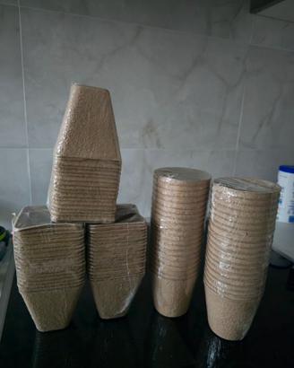Vasi in fibra biodegrabili e compostabili