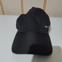 cappellino nike