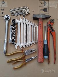 Chiavi più accessori 