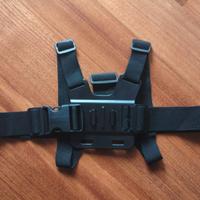 Imbragatura a cinghie per action cam