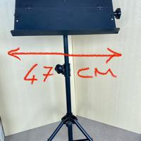 Leggío telescopico nero in ferro