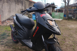 Aprilia sr70