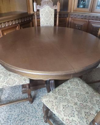 Tavolo Rotondo Allungabile in legno massello scuro