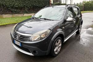 Dacia Sandero Stepway 1.6 8V GPL 85CV
