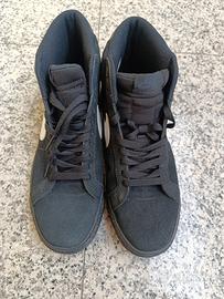 NIKE SB ZOOM BLAZER MID