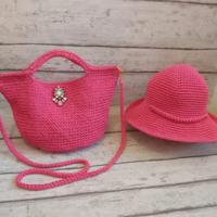 borsa e cappello 