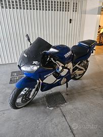 Yamaha YZF R6 - 2000