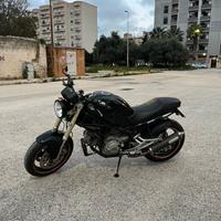 Ducati monster 600