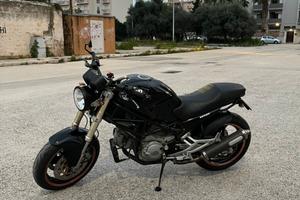 Ducati monster 600