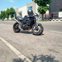 Triumph Speed triple Matt black 2010