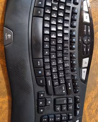 Tastiera LOGITECH Wave - Ergonomica